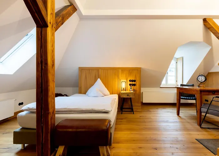 Hotel 1782 - Contactless Self Check-In